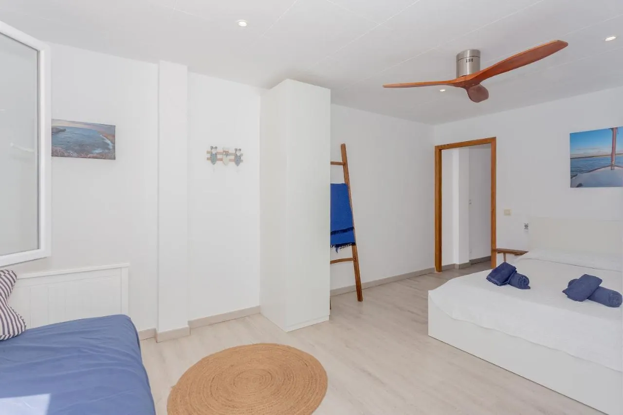 Calan Blanes Park 2Adults 4Children Apartment Cala'N Blanes  Cala'N Blanes (Menorca)